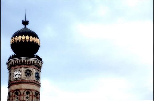 Synagogenturm in Budapest © Tom Rübenach
